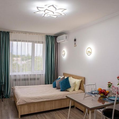 Уютная Студия С Видом На Горы Almaty Eksteriør billede
